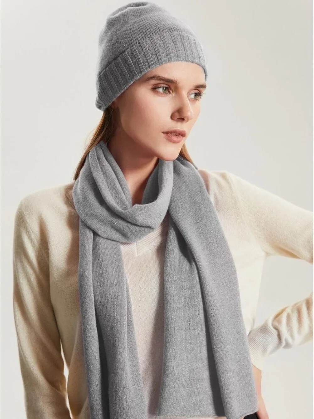 Luxurious 100% Cashmere Green Knitted Scarf Shawl - Soft, Warm, Plant-Dyed for